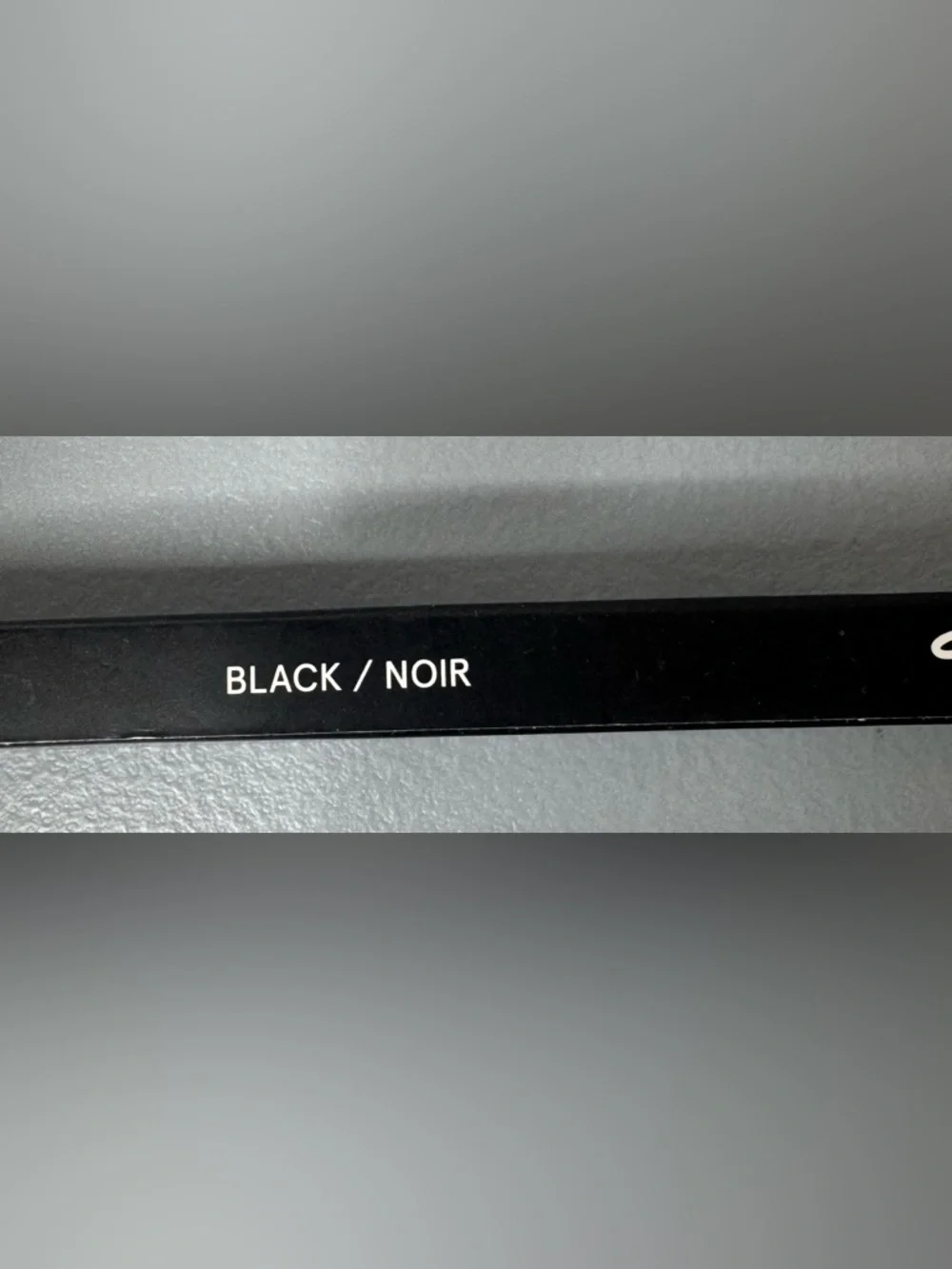 BH cosmetics Liquid Eyeliner in Black/noir classic chic